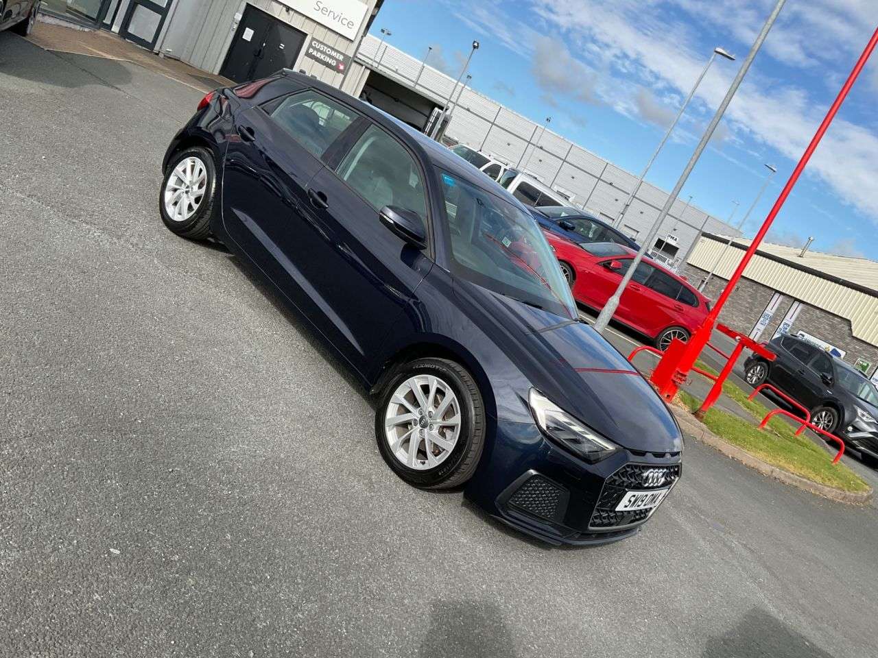 A 2019 AUDI A1 1.0 TFSI 30 Sport Sportback 5dr Petrol Manual Euro 6 (s/s) (116 ps) Air Con A 2019 AUDI A1 1.0 TFSI 30 Sport Sportback 5dr Petrol Manual Euro 6 (s/s) (116 ps) Air Con