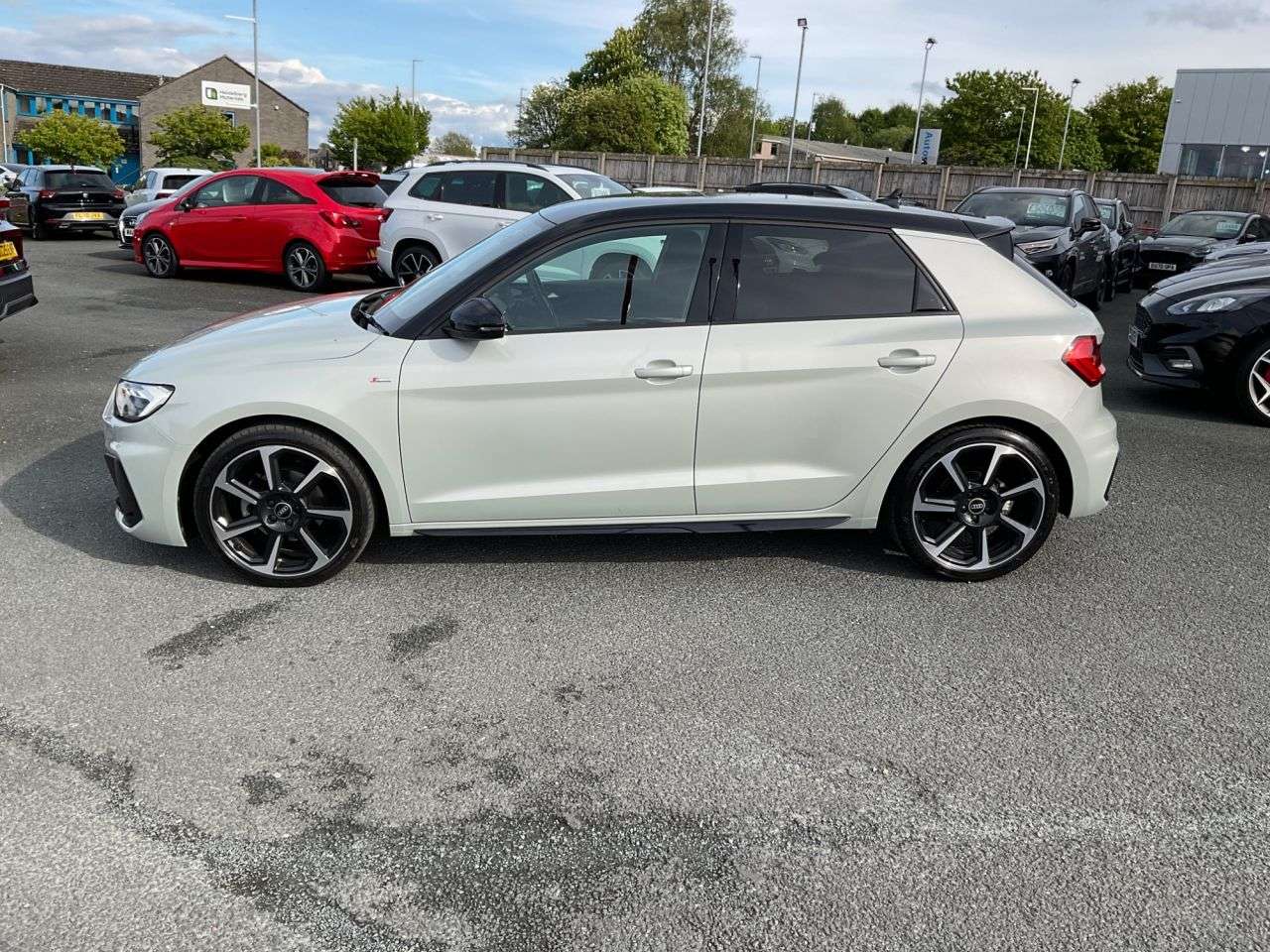 2023 AUDI A1 2023 AUDI A1