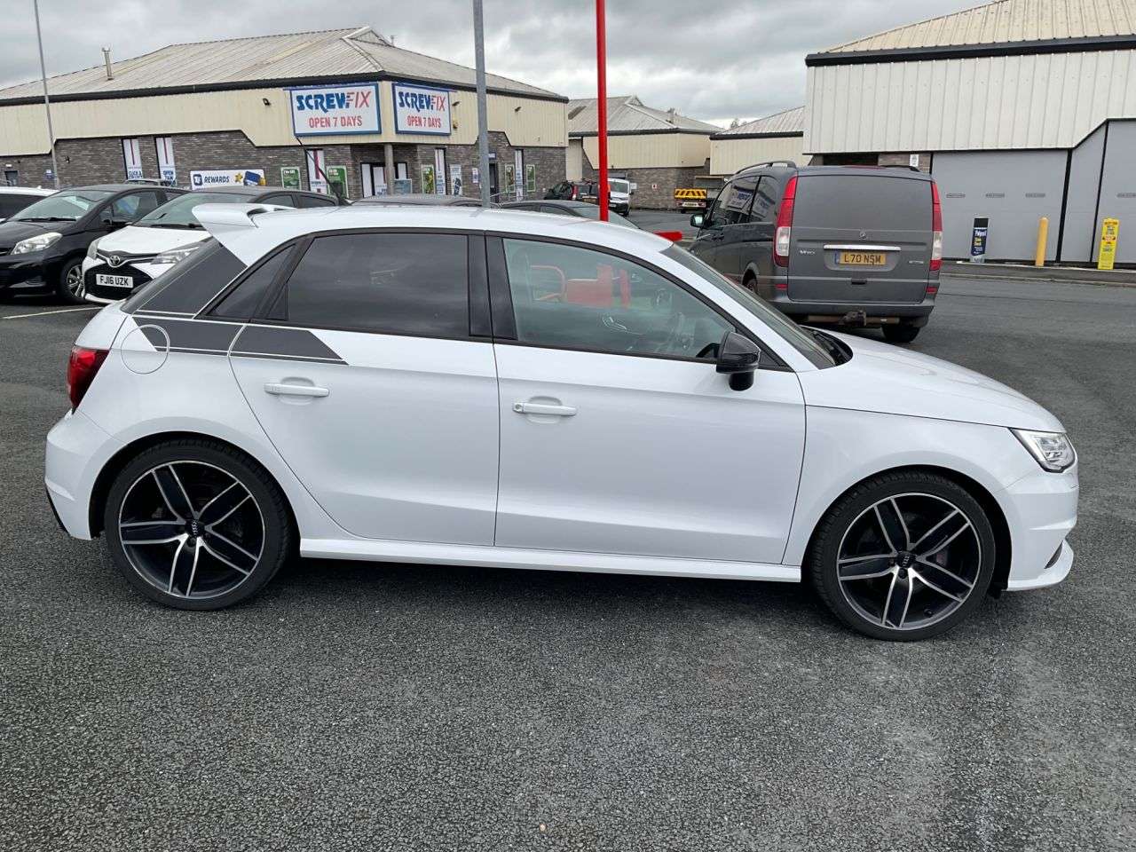 A 2017 AUDI S1 2.0 TFSI Competition Sportback 5dr Petrol Manual quattro Euro 6 (s/s) (231 A 2017 AUDI S1 2.0 TFSI Competition Sportback 5dr Petrol Manual quattro Euro 6 (s/s) (231