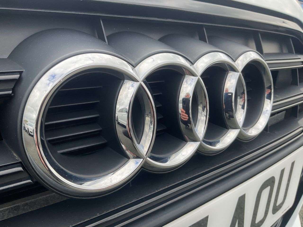 2017 AUDI S1 2017 AUDI S1