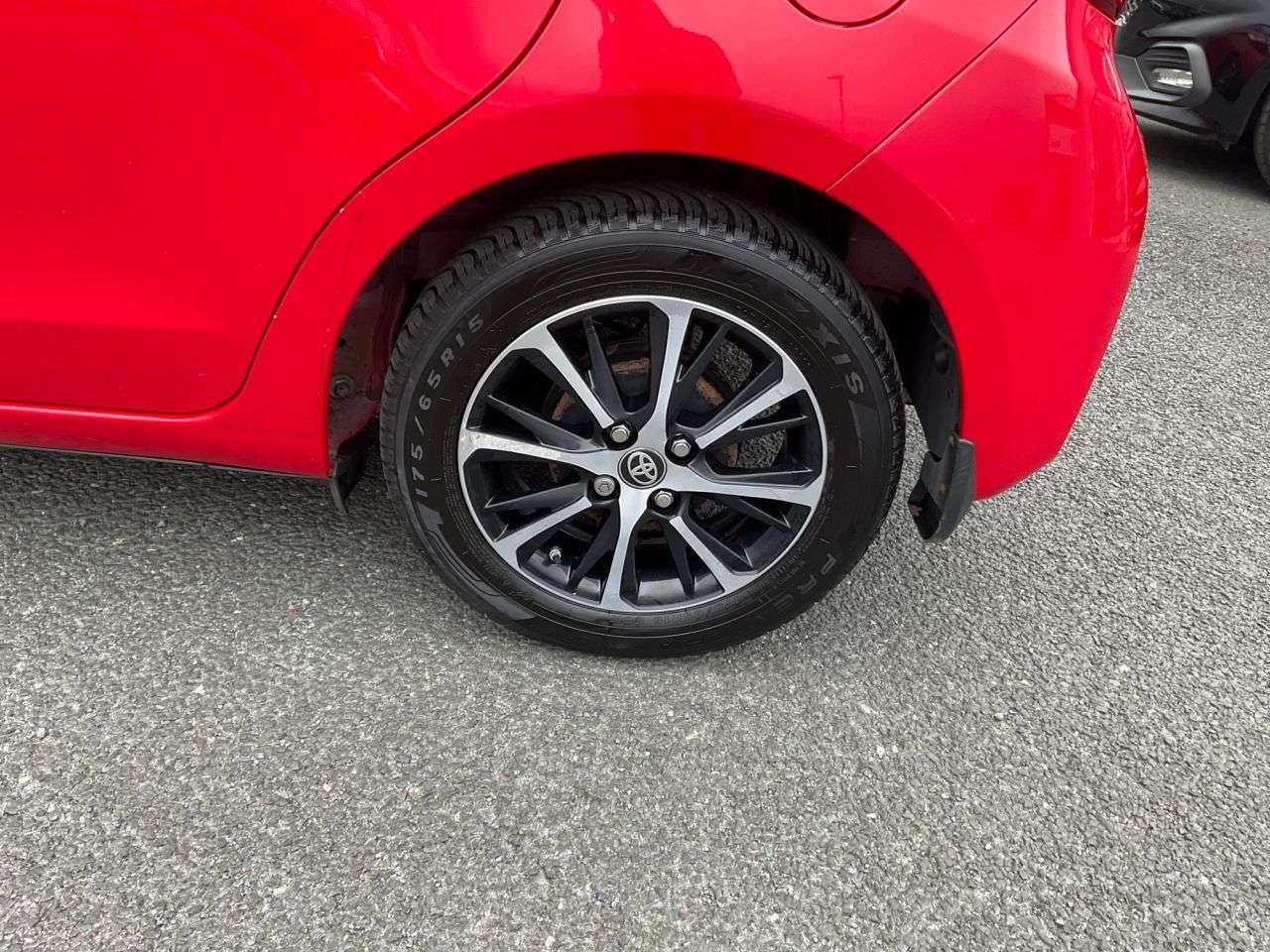 2019 TOYOTA YARIS 2019 TOYOTA YARIS