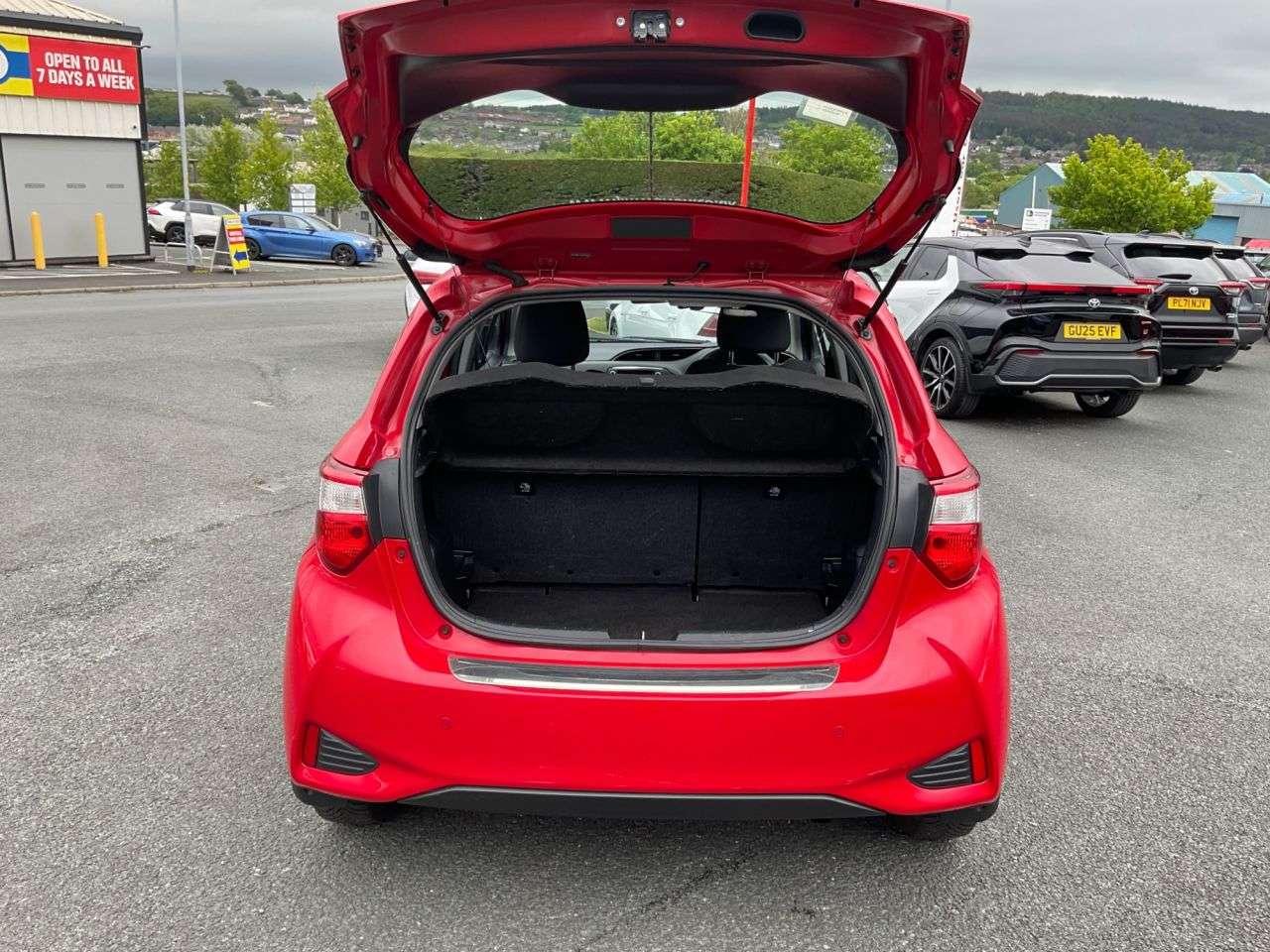 2019 TOYOTA YARIS 2019 TOYOTA YARIS