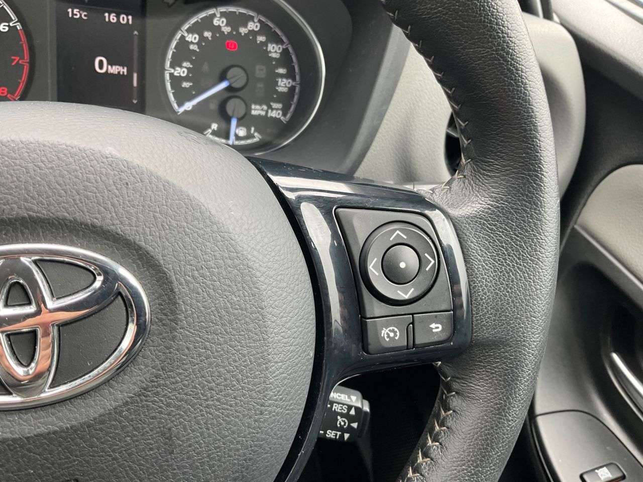 2019 TOYOTA YARIS 2019 TOYOTA YARIS