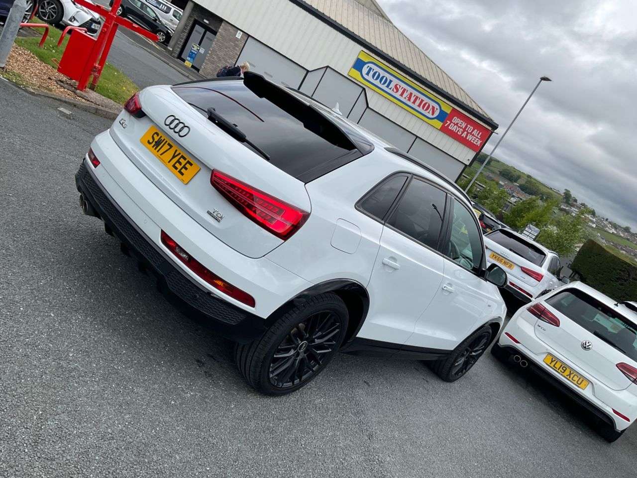 2017 AUDI Q3 2017 AUDI Q3