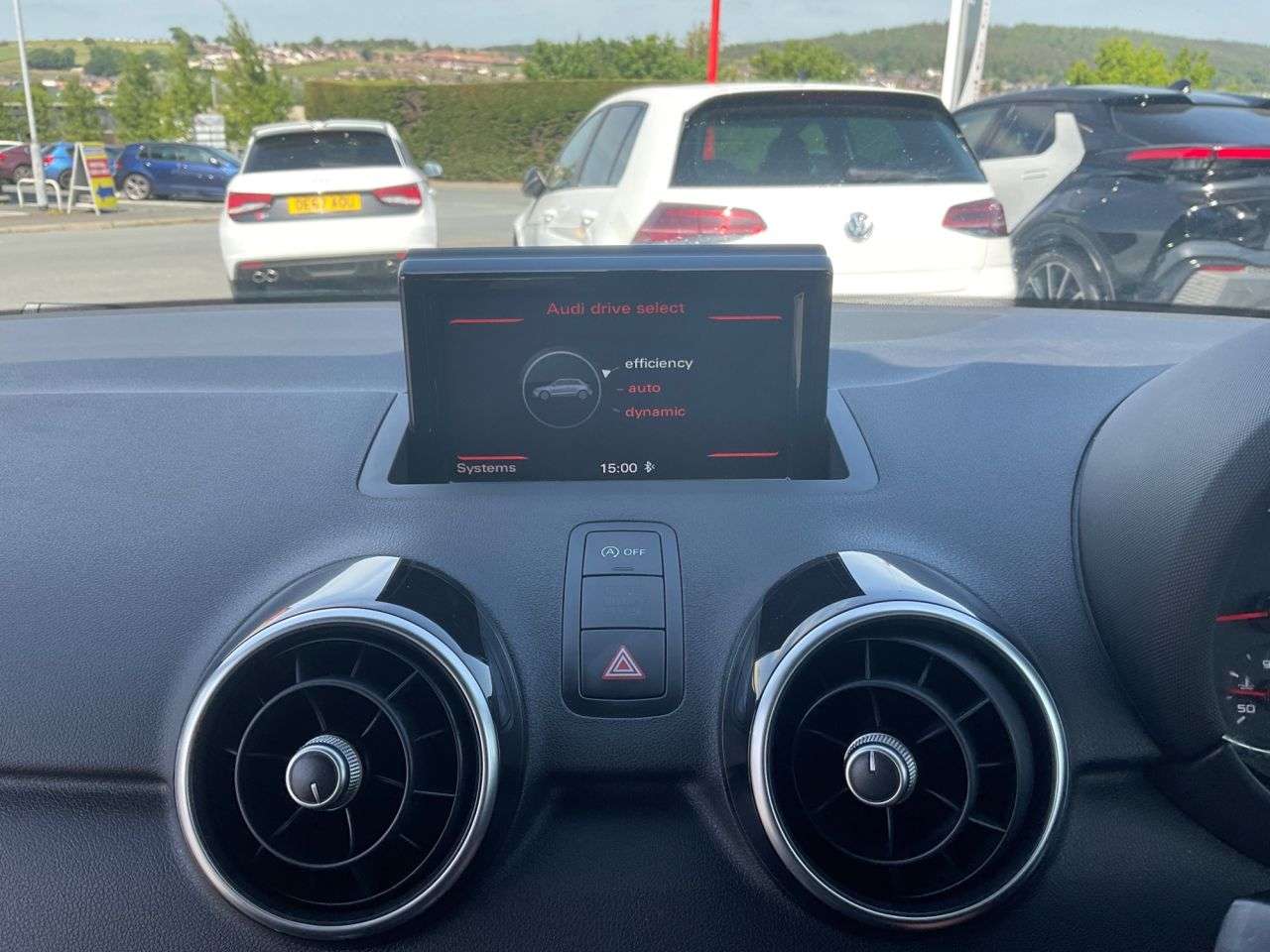 2016 AUDI A1 2016 AUDI A1