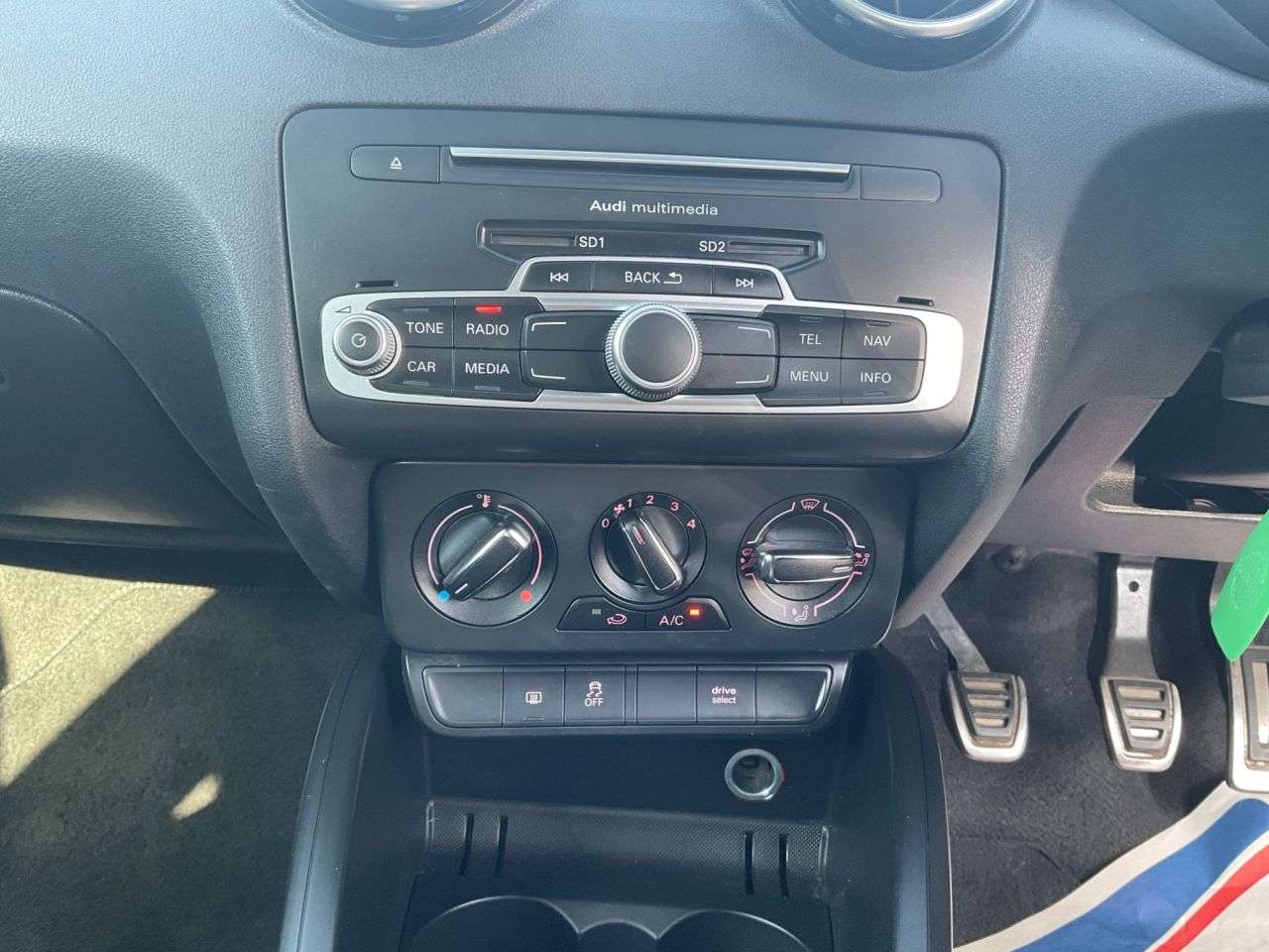 2016 AUDI A1 2016 AUDI A1
