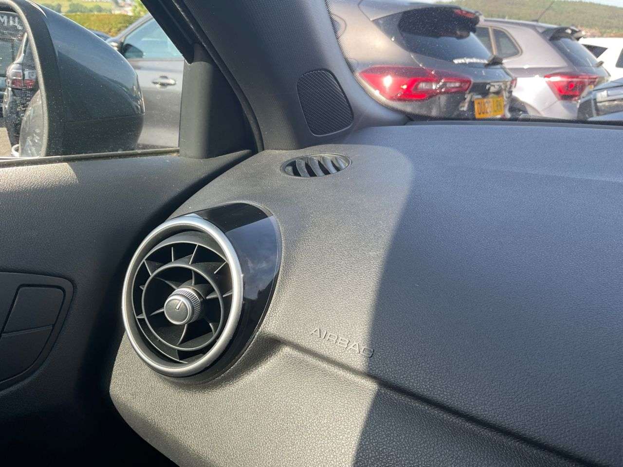 2016 AUDI A1 2016 AUDI A1