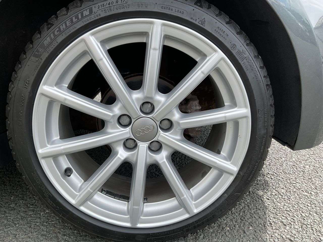 2016 AUDI A1 2016 AUDI A1
