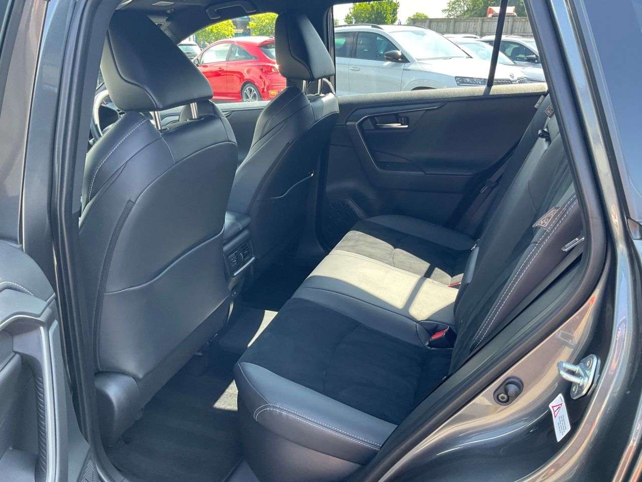 2025 TOYOTA RAV4 2025 TOYOTA RAV4