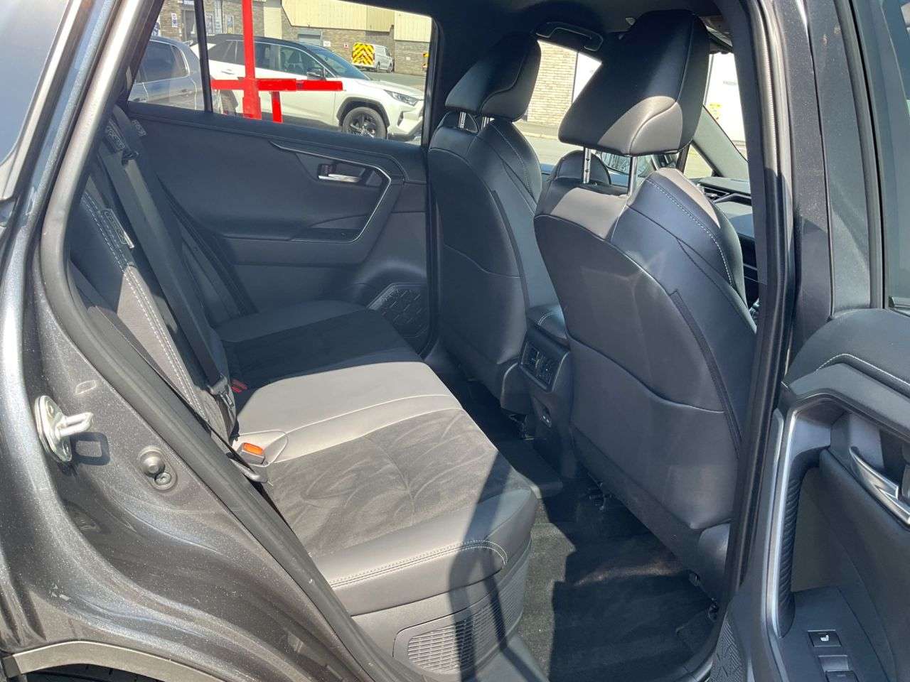 2025 TOYOTA RAV4 2025 TOYOTA RAV4