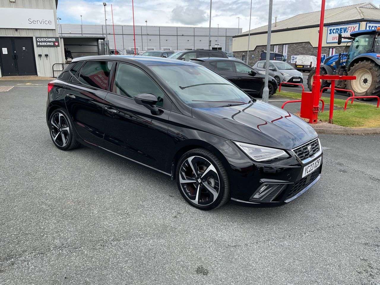 A 2023 SEAT IBIZA 1.0 TSI FR Sport Hatchback 5dr Petrol Manual Euro 6 (s/s) (110 ps) Nav Crui A 2023 SEAT IBIZA 1.0 TSI FR Sport Hatchback 5dr Petrol Manual Euro 6 (s/s) (110 ps) Nav Crui