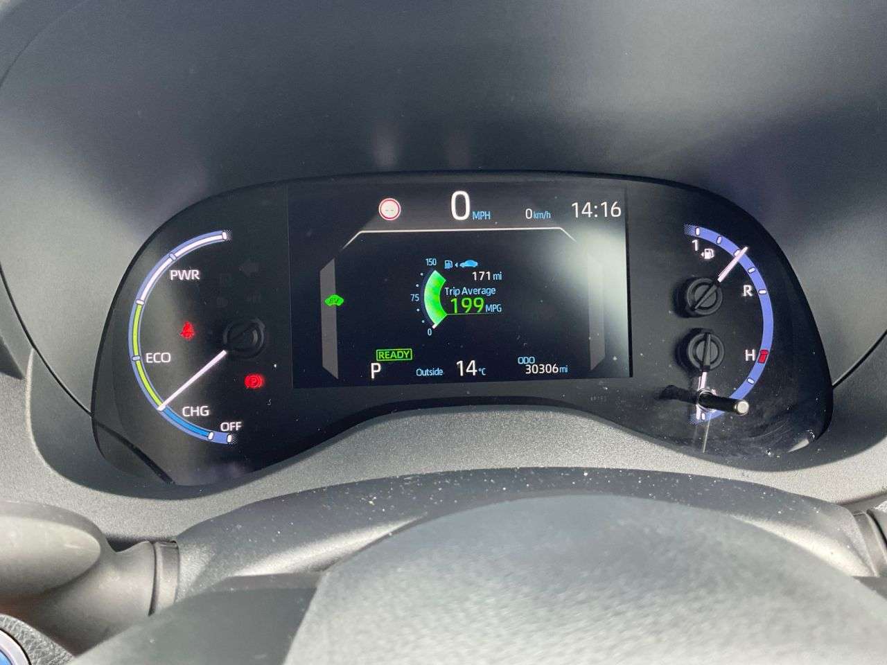 2022 TOYOTA YARIS CROSS 2022 TOYOTA YARIS CROSS