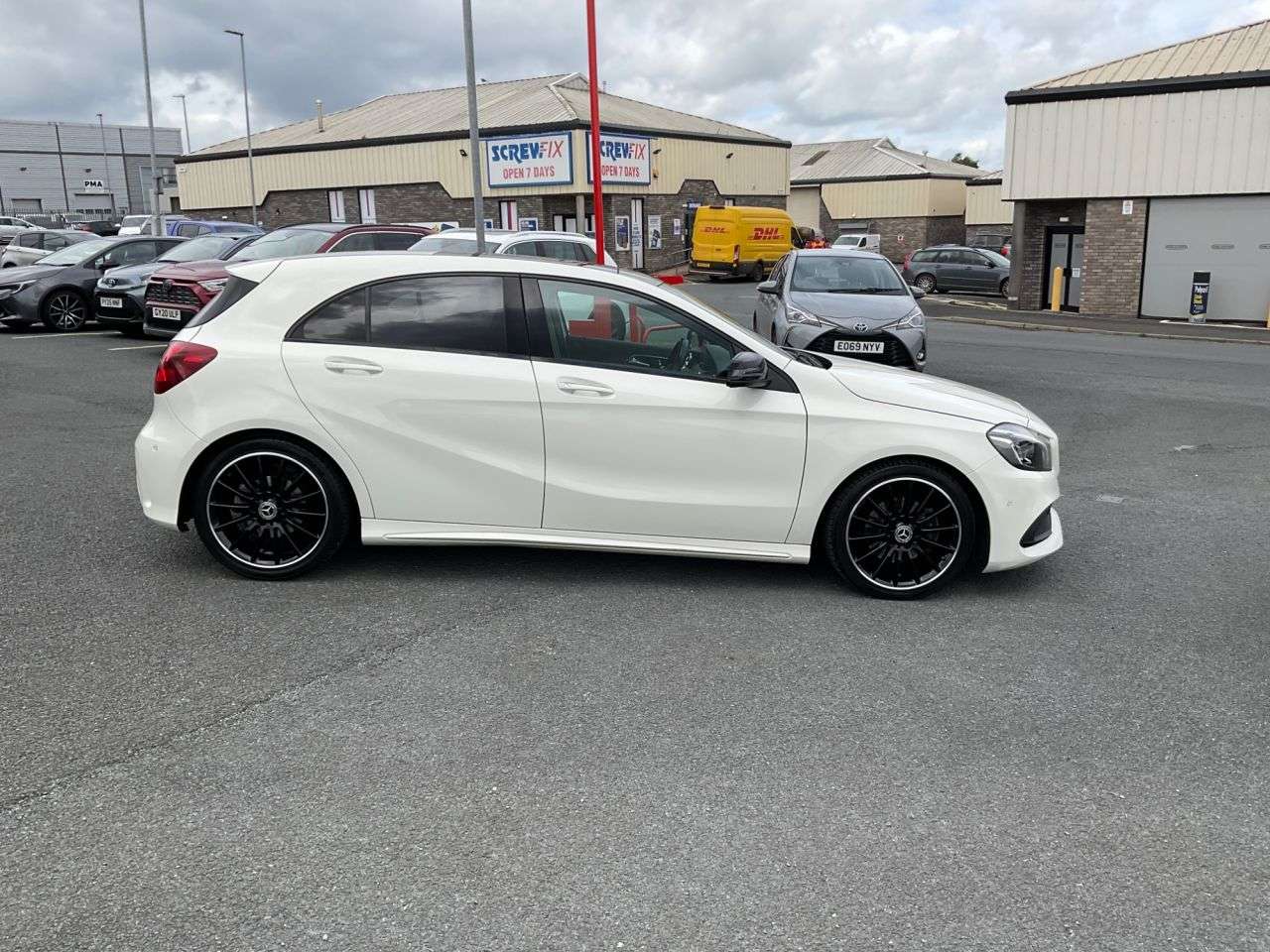 A 2017 MERCEDES-BENZ A-CLASS 2.1 A200d AMG Line (Premium Plus) Hatchback 5dr Diesel 7G-DCT Euro 6 (s/s) A 2017 MERCEDES-BENZ A-CLASS 2.1 A200d AMG Line (Premium Plus) Hatchback 5dr Diesel 7G-DCT Euro 6 (s/s)