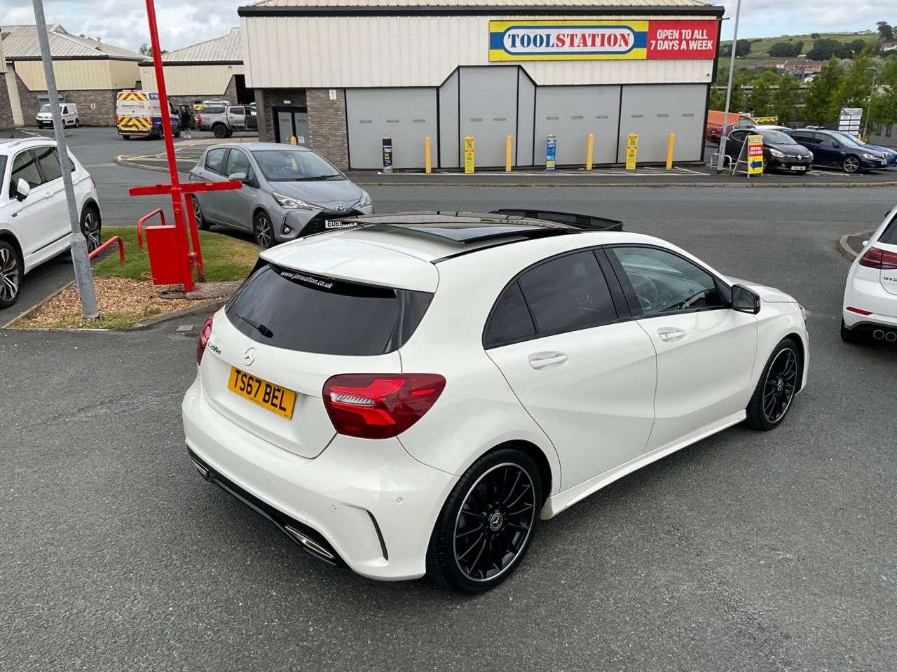 2017 MERCEDES-BENZ A-CLASS 2017 MERCEDES-BENZ A-CLASS