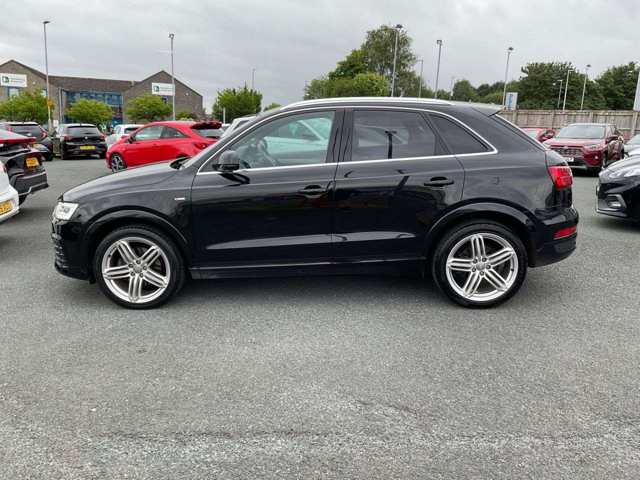 2016 AUDI Q3 2016 AUDI Q3