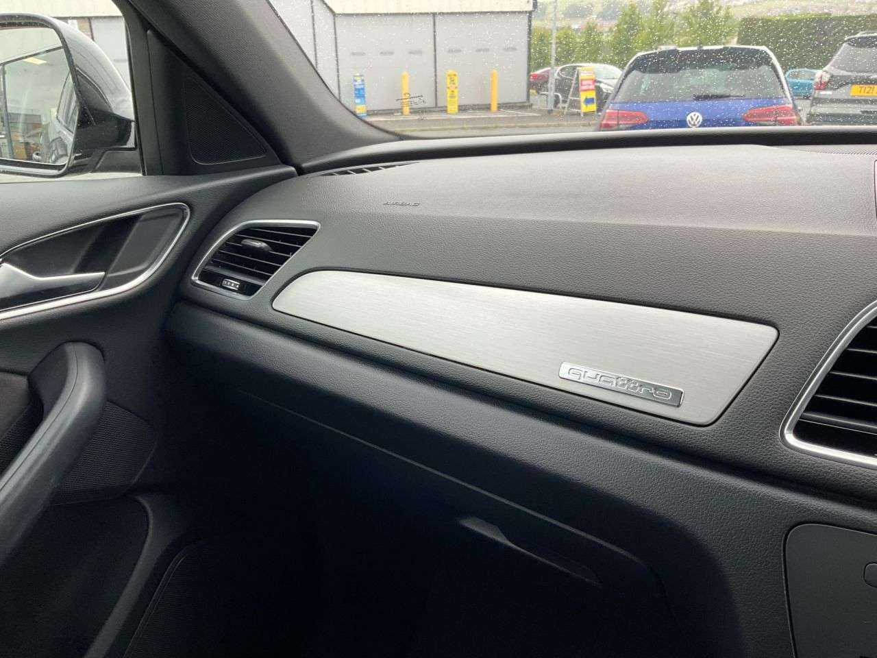2016 AUDI Q3 2016 AUDI Q3