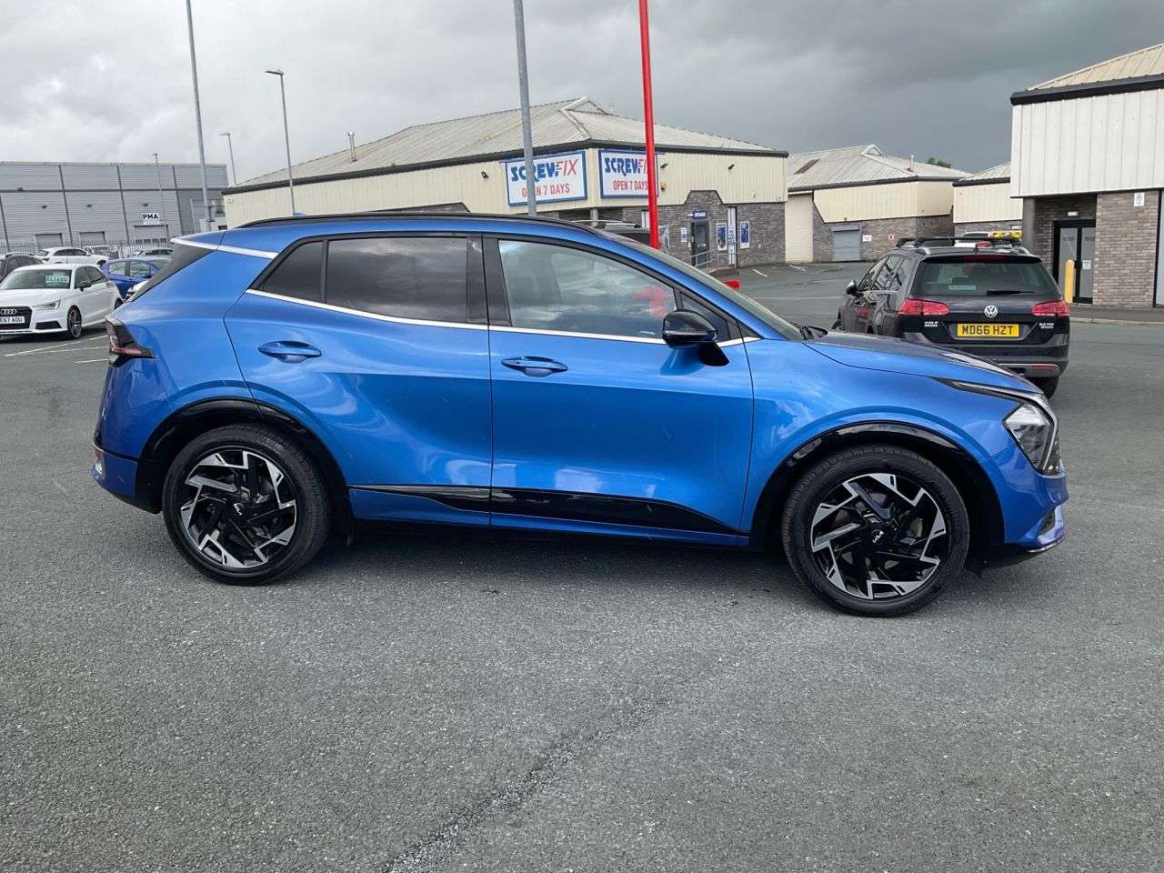 A 2022 KIA SPORTAGE 1.6 T-GDi GT-Line SUV 5dr Petrol Manual Euro 6 (s/s) (148 bhp) A 2022 KIA SPORTAGE 1.6 T-GDi GT-Line SUV 5dr Petrol Manual Euro 6 (s/s) (148 bhp)