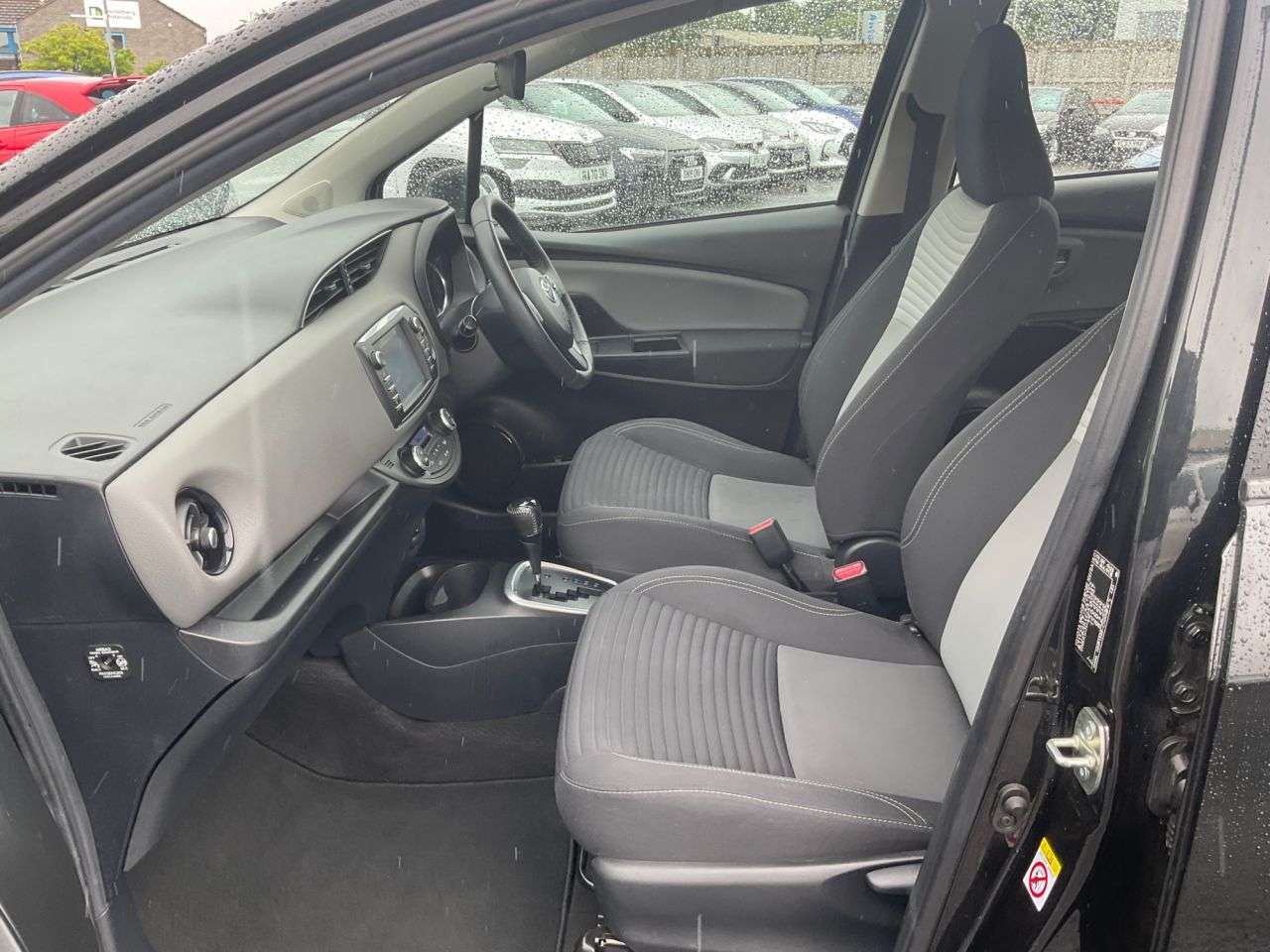 2019 TOYOTA YARIS 2019 TOYOTA YARIS