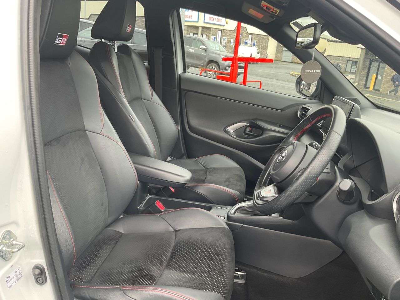 2023 TOYOTA YARIS CROSS 2023 TOYOTA YARIS CROSS