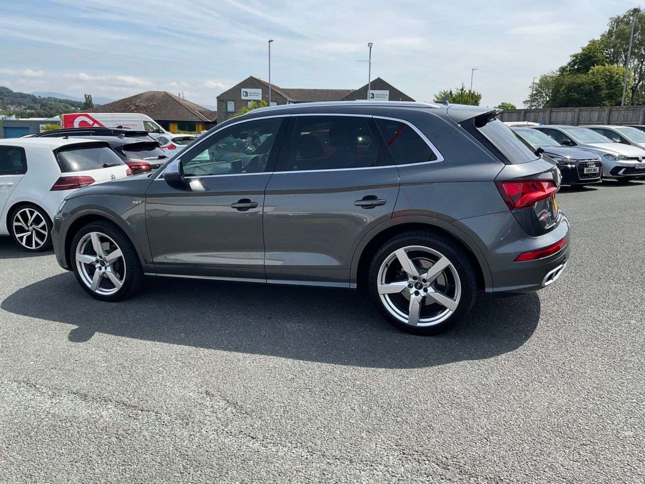 2018 AUDI SQ5 2018 AUDI SQ5