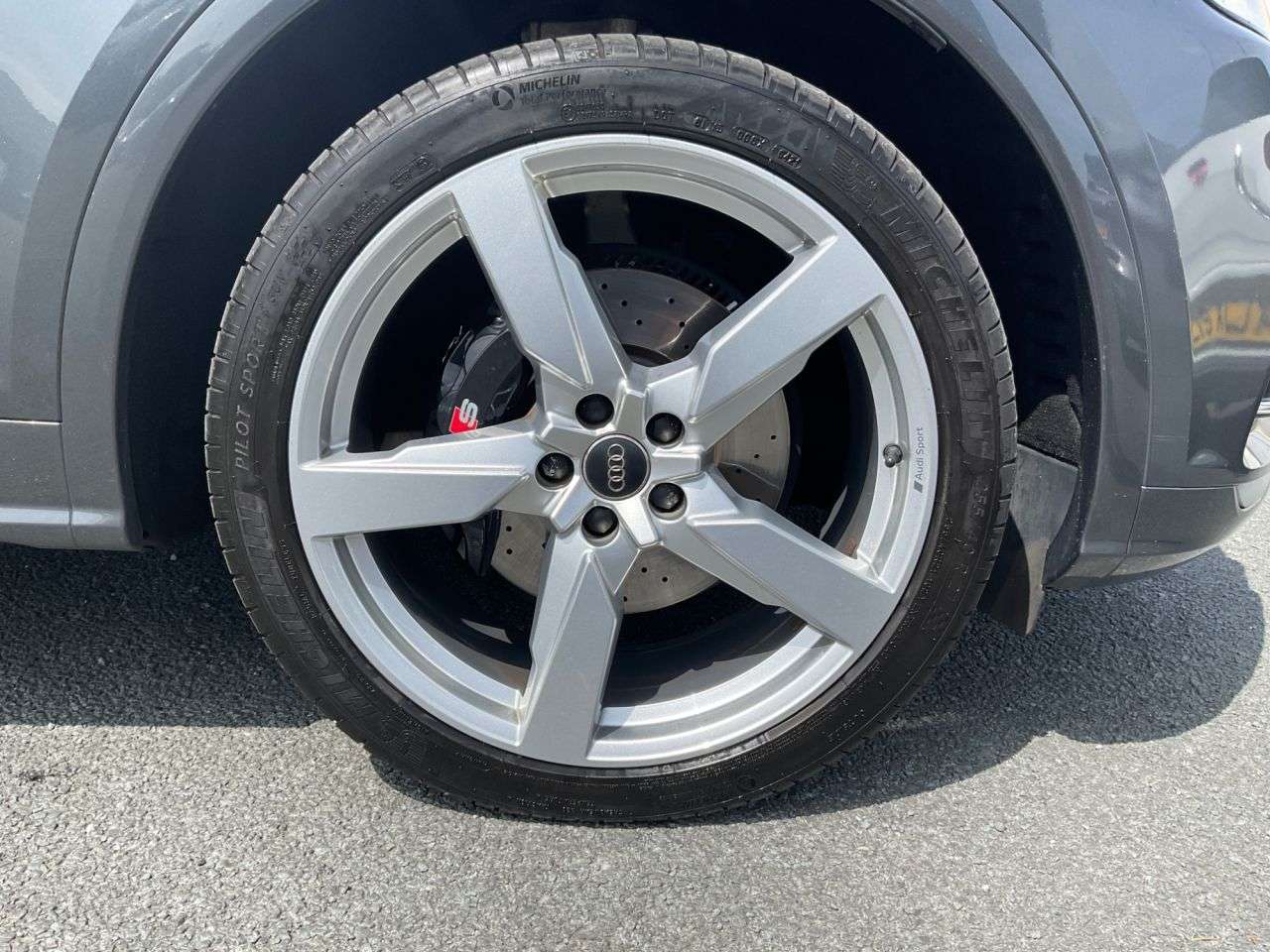 2018 AUDI SQ5 2018 AUDI SQ5