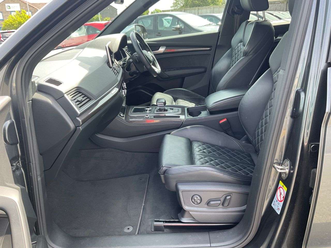 2018 AUDI SQ5 2018 AUDI SQ5