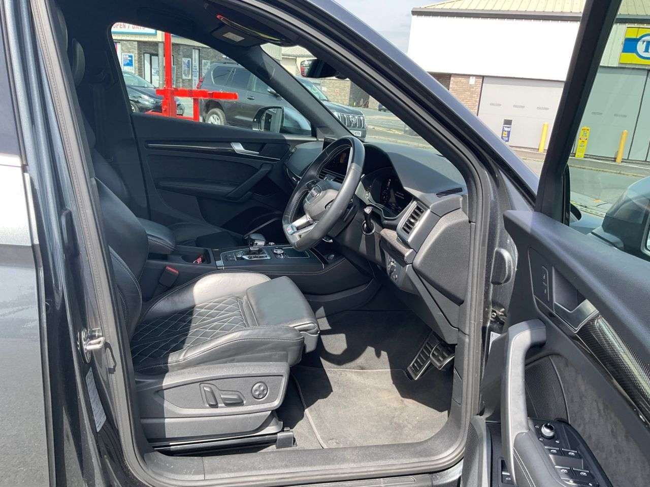 2018 AUDI SQ5 2018 AUDI SQ5