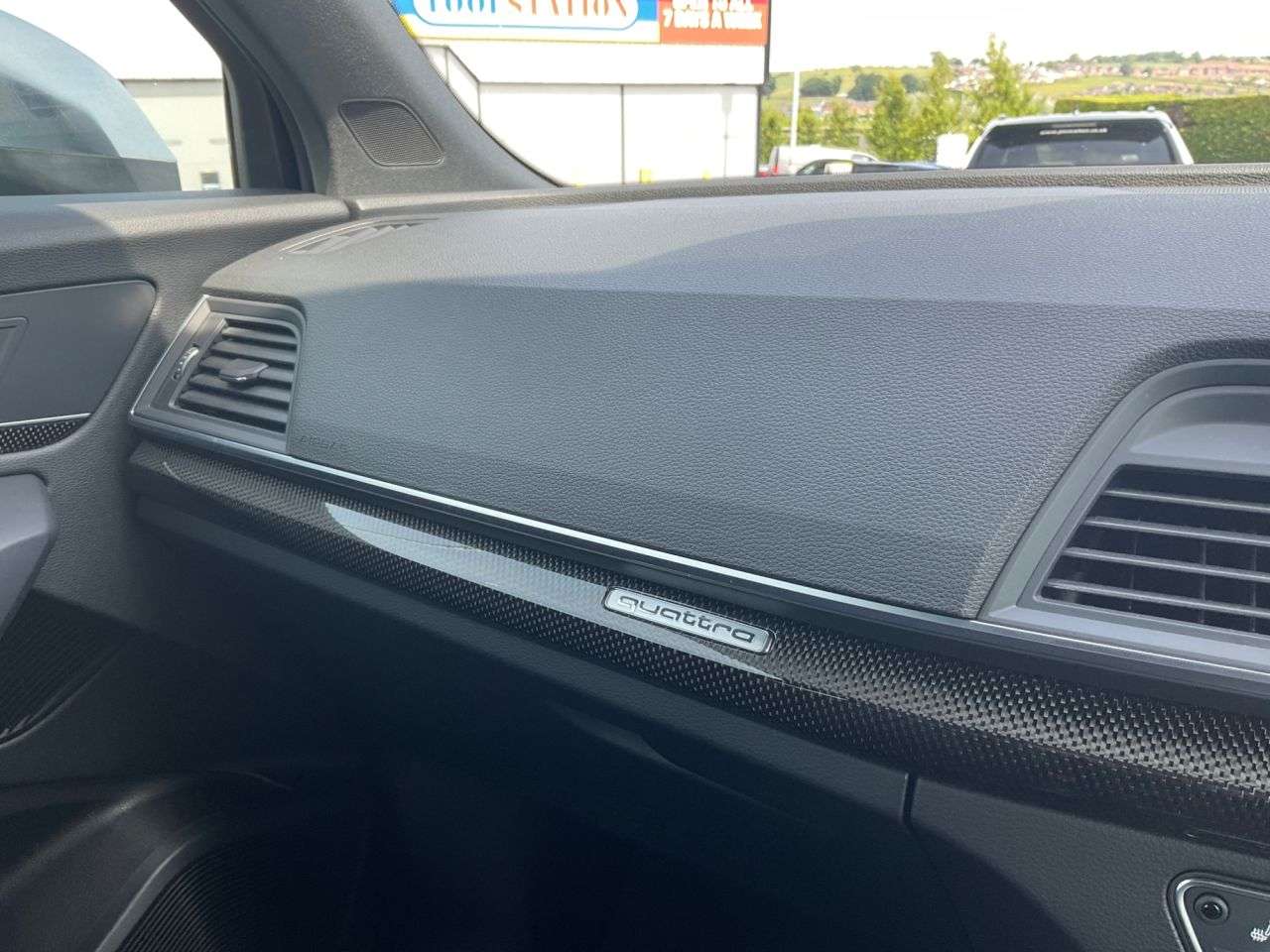 2018 AUDI SQ5 2018 AUDI SQ5