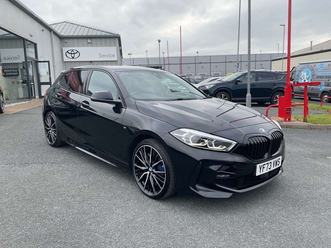 A 2023 BMW 1 SERIES 2.0 120d M Sport (LCP) Hatchback 5dr Diesel Auto Euro 6 (s/s) (190 ps) A 2023 BMW 1 SERIES 2.0 120d M Sport (LCP) Hatchback 5dr Diesel Auto Euro 6 (s/s) (190 ps)