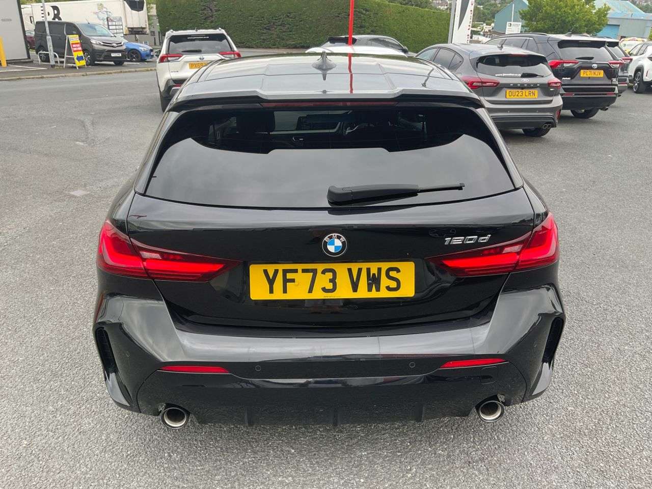 A 2023 BMW 1 SERIES 2.0 120d M Sport (LCP) Hatchback 5dr Diesel Auto Euro 6 (s/s) (190 ps) A 2023 BMW 1 SERIES 2.0 120d M Sport (LCP) Hatchback 5dr Diesel Auto Euro 6 (s/s) (190 ps)