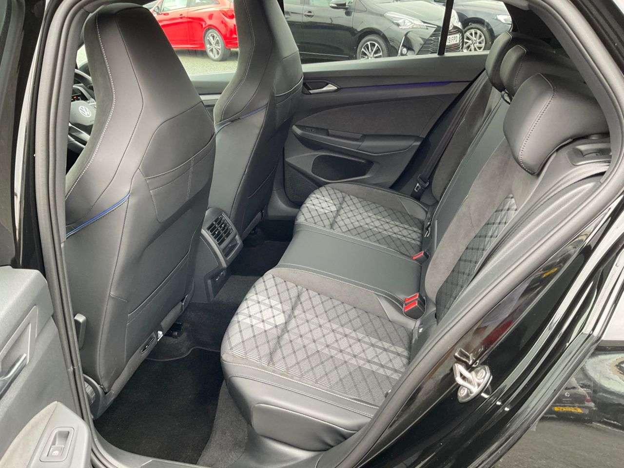 2025 VOLKSWAGEN GOLF 2025 VOLKSWAGEN GOLF