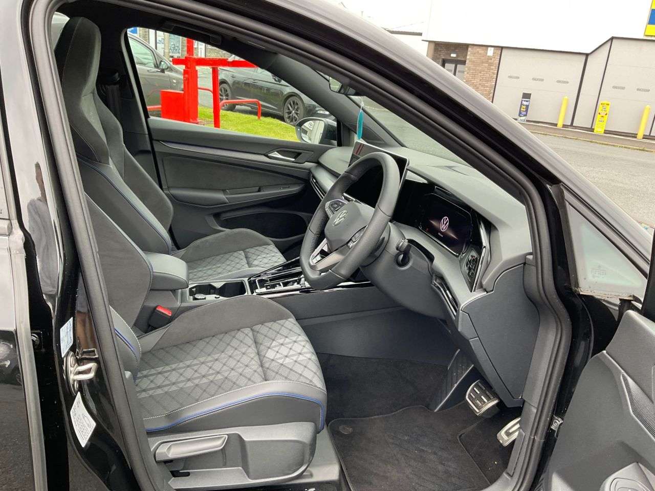 2025 VOLKSWAGEN GOLF 2025 VOLKSWAGEN GOLF
