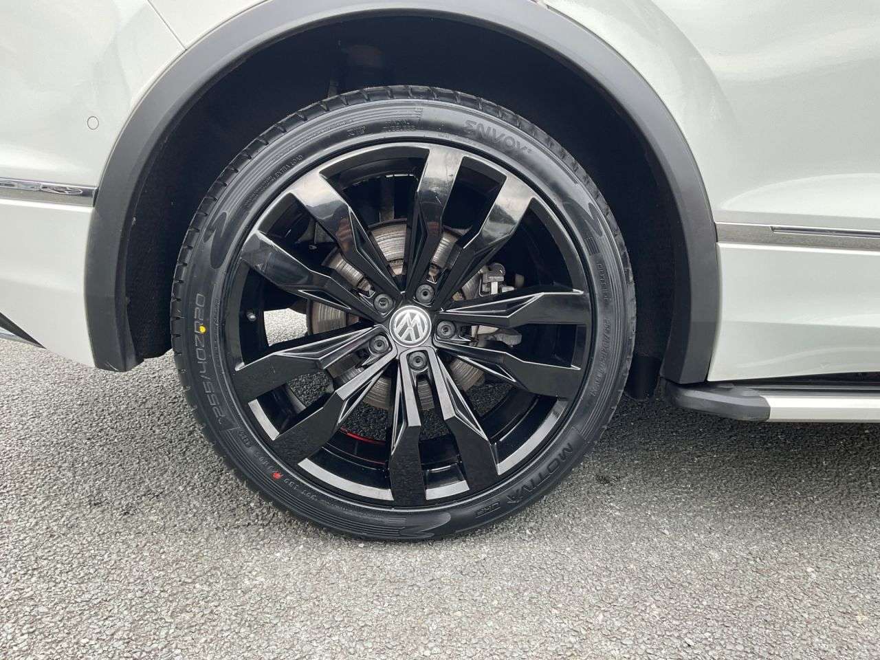 2019 VOLKSWAGEN TIGUAN 2019 VOLKSWAGEN TIGUAN