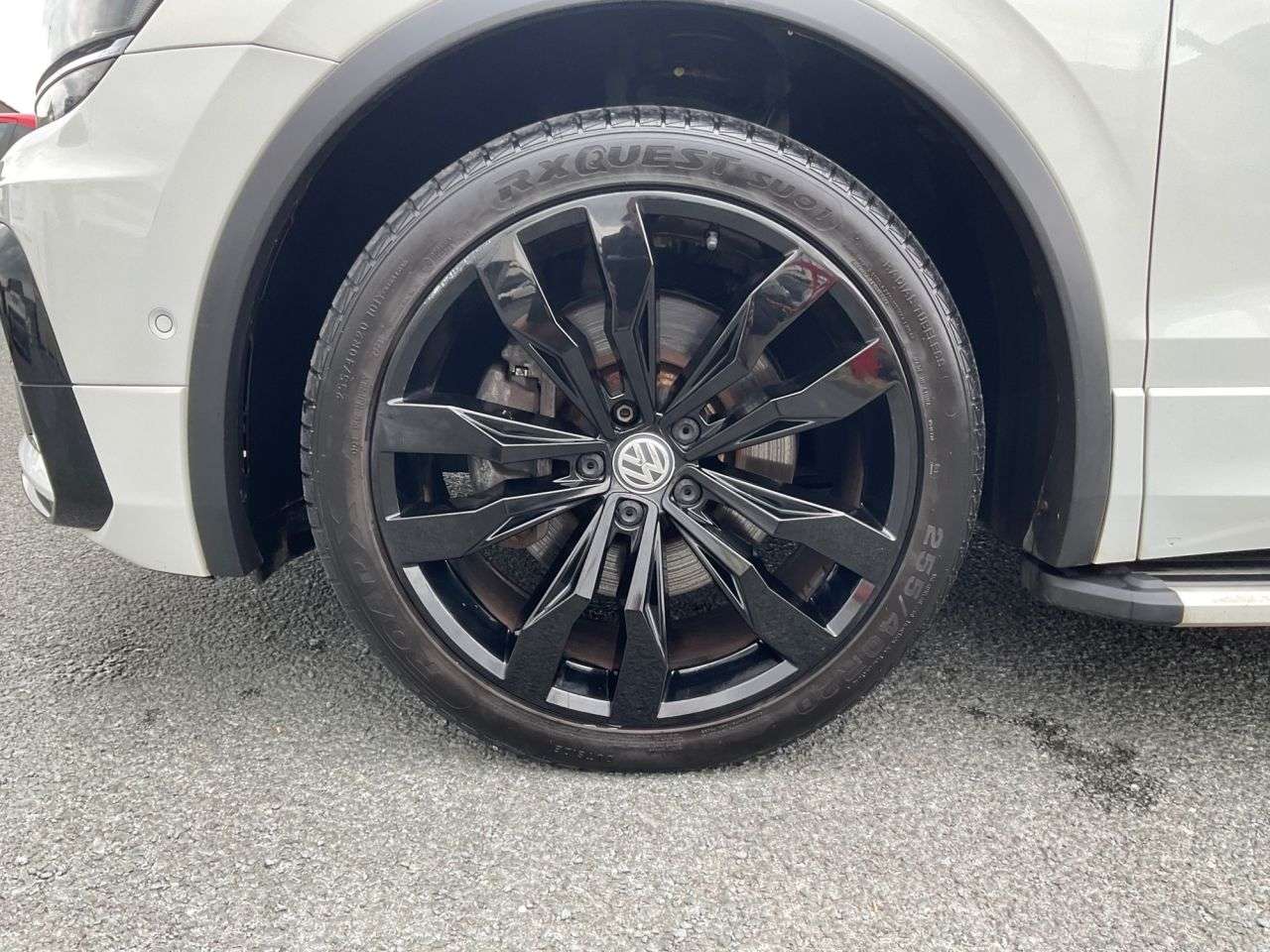 2019 VOLKSWAGEN TIGUAN 2019 VOLKSWAGEN TIGUAN