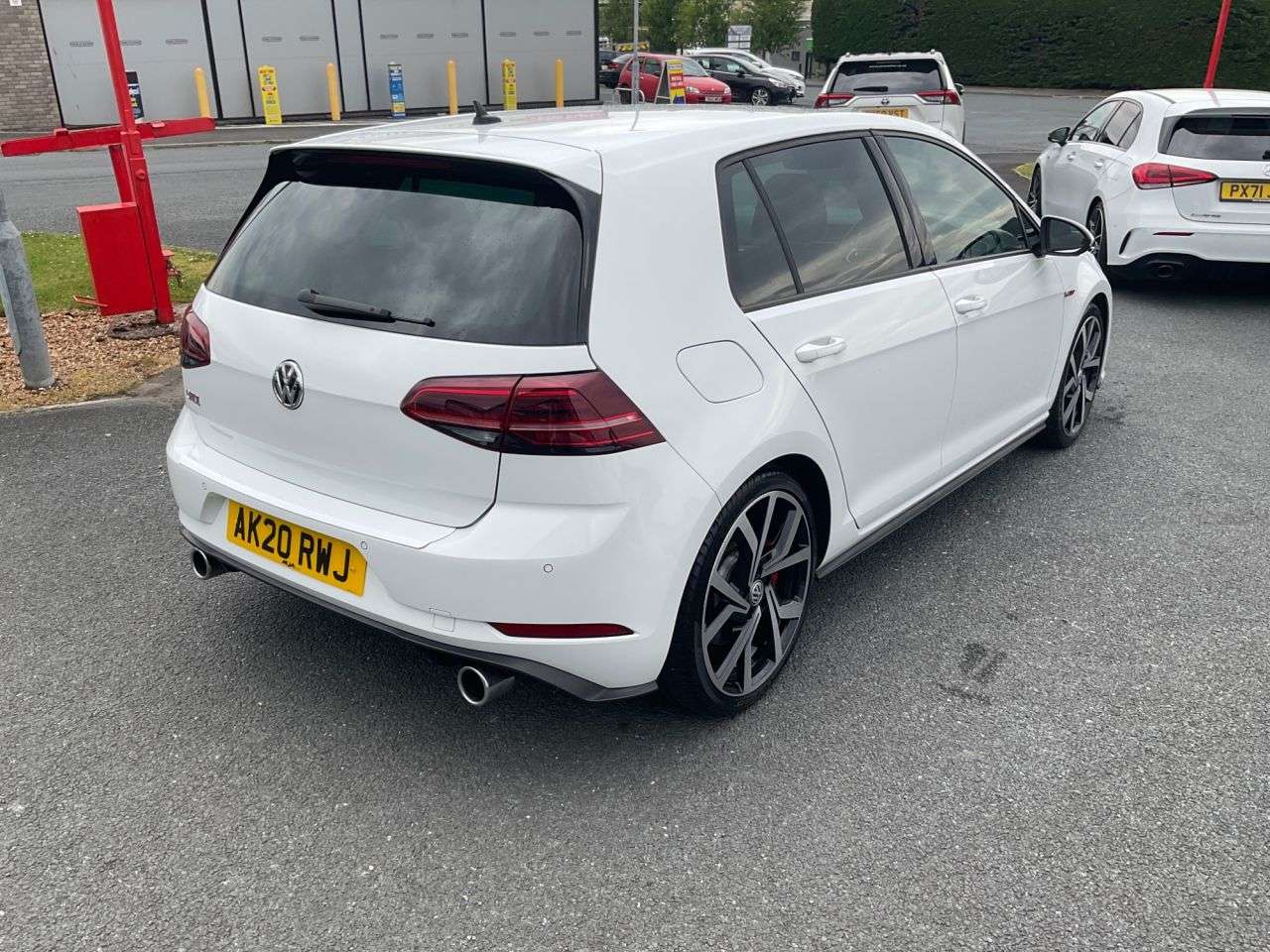 2020 VOLKSWAGEN GOLF 2020 VOLKSWAGEN GOLF