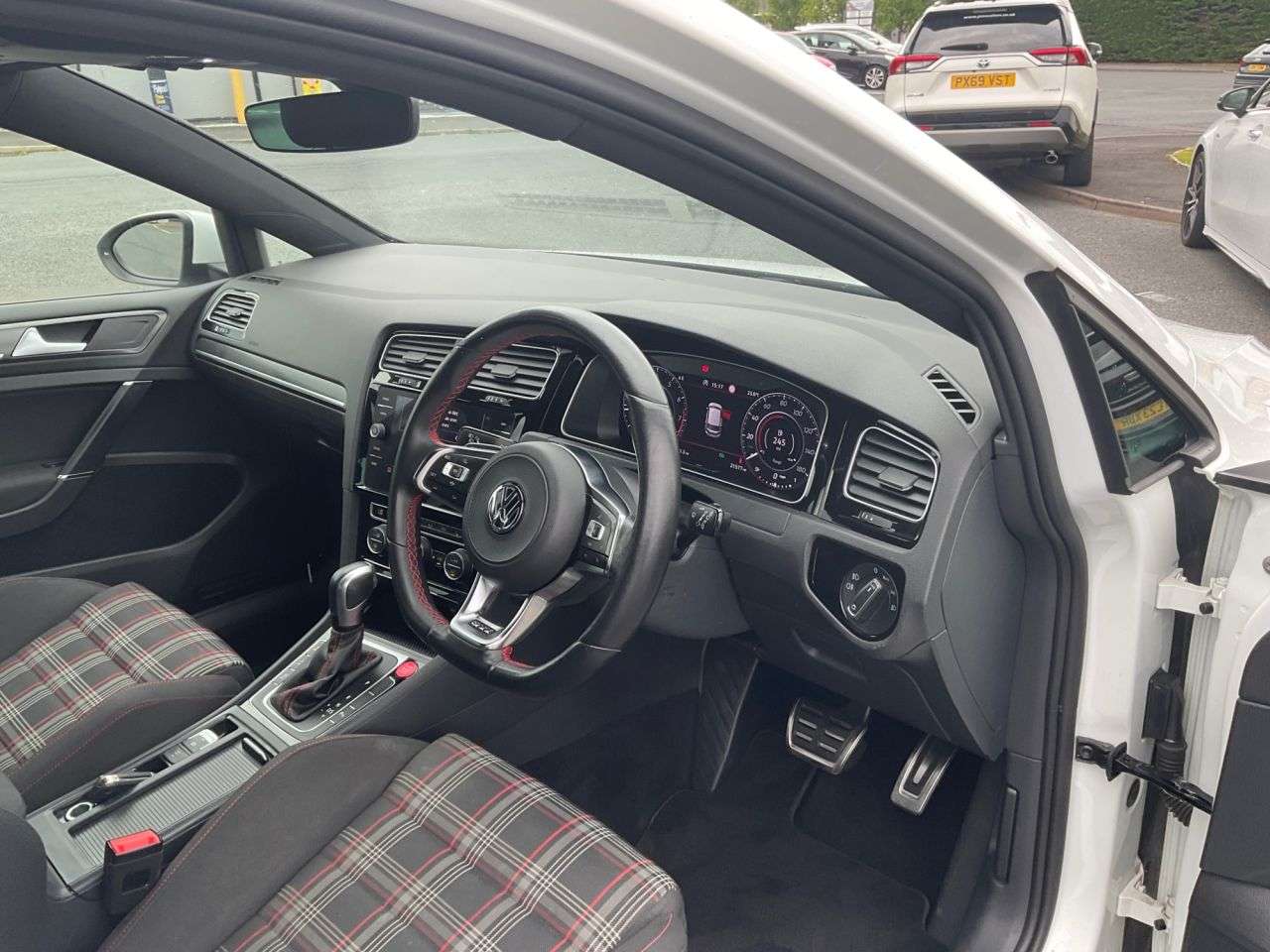 2020 VOLKSWAGEN GOLF 2020 VOLKSWAGEN GOLF