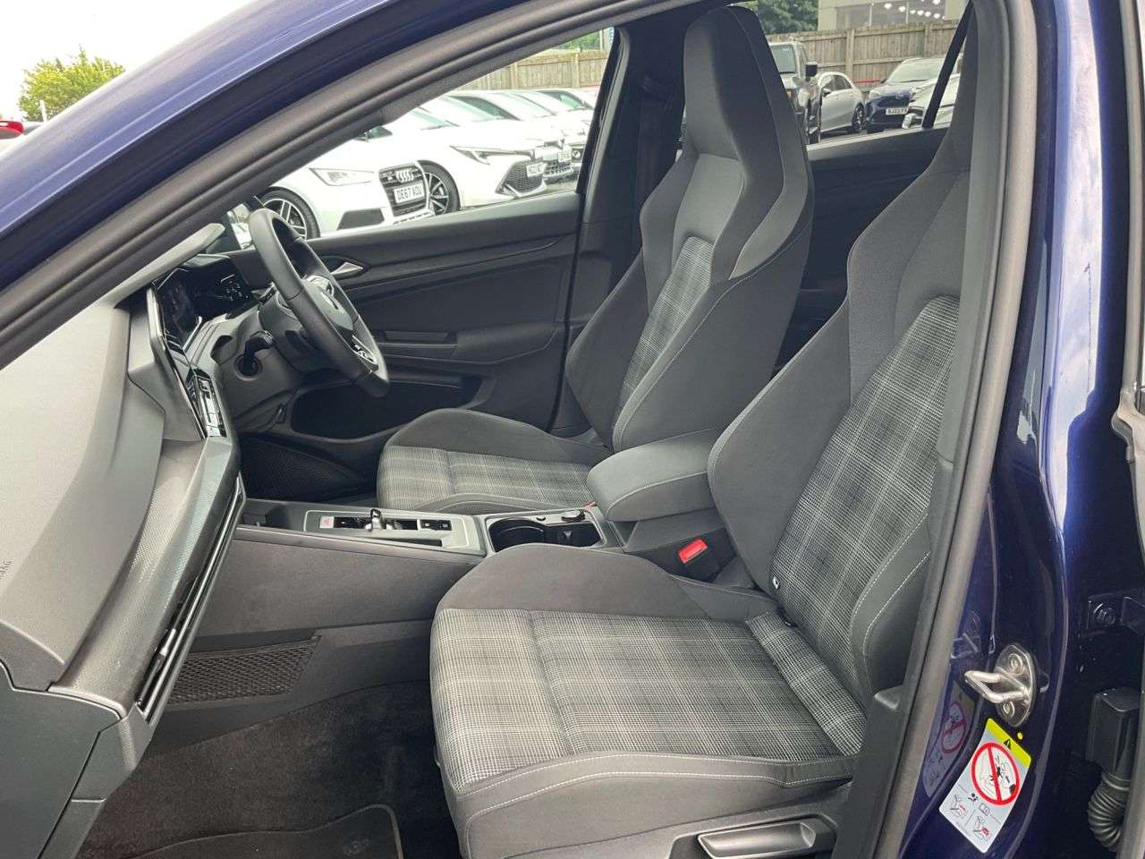 2020 VOLKSWAGEN GOLF 2020 VOLKSWAGEN GOLF