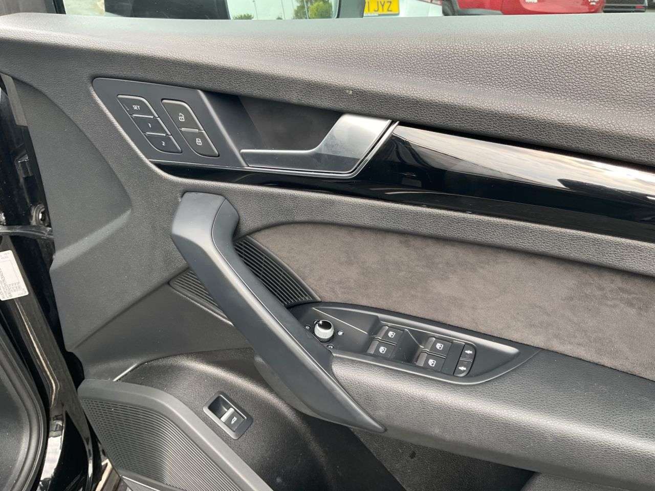2019 AUDI Q5 2019 AUDI Q5