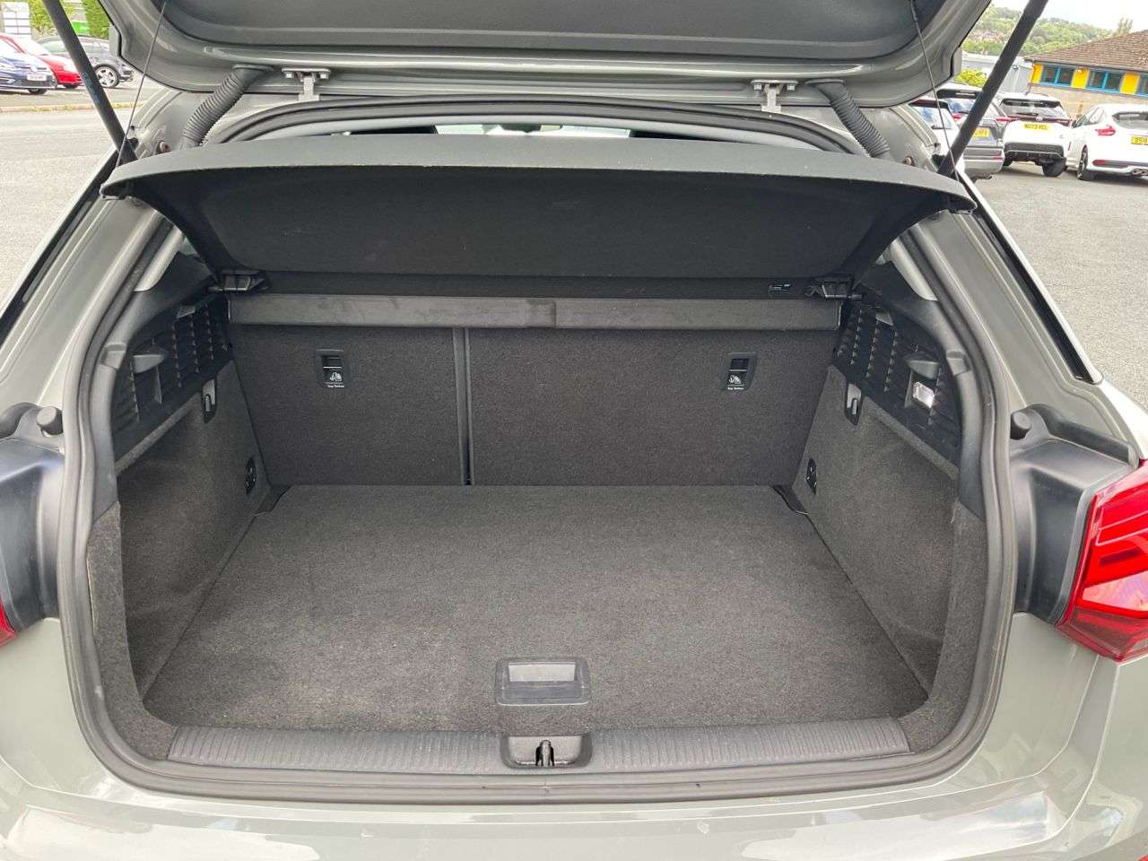 2018 AUDI Q2 2018 AUDI Q2