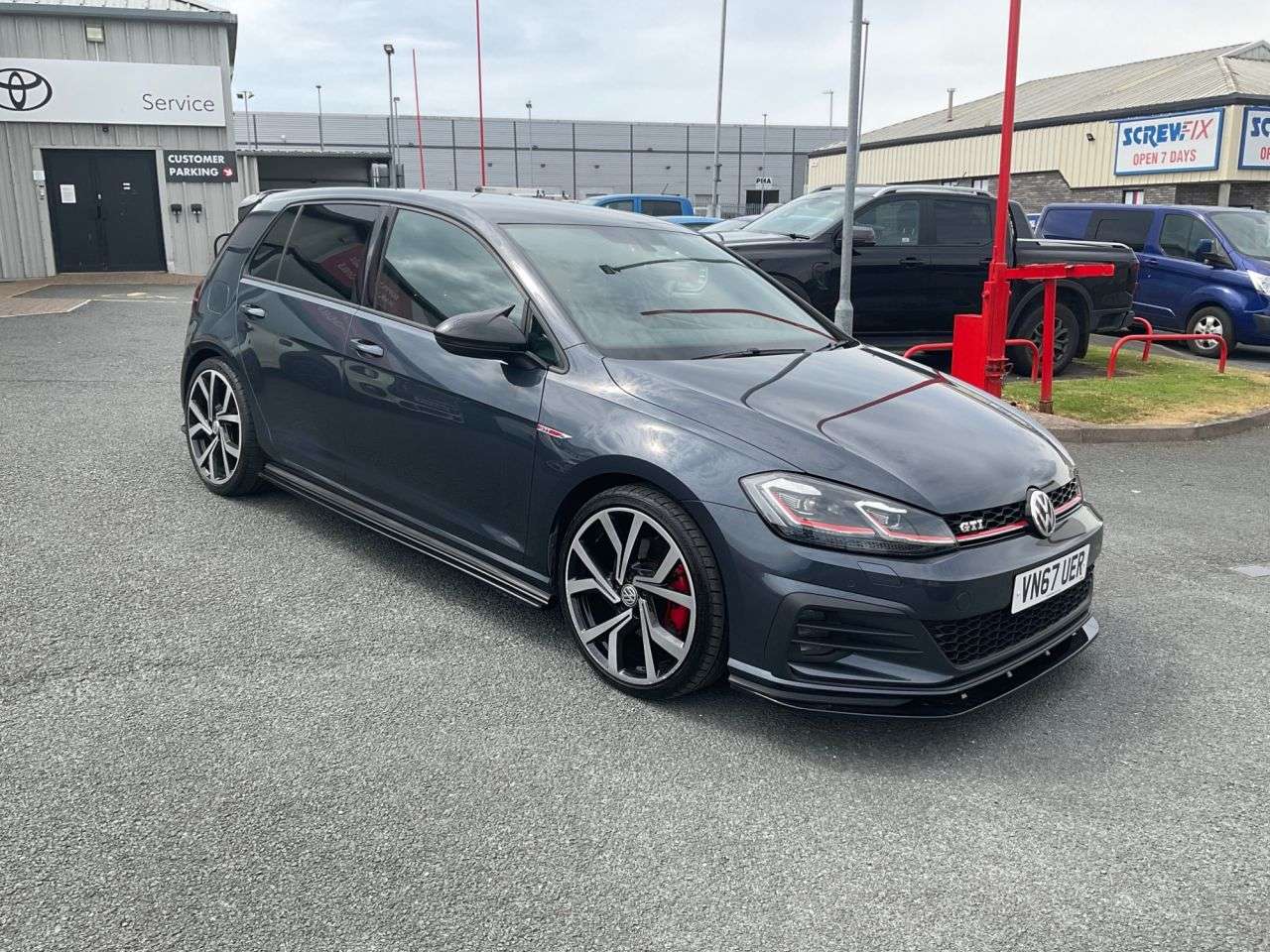A 2017 VOLKSWAGEN GOLF 2.0 TSI GTI Hatchback 5dr Petrol DSG Euro 6 (s/s) (230 ps) A 2017 VOLKSWAGEN GOLF 2.0 TSI GTI Hatchback 5dr Petrol DSG Euro 6 (s/s) (230 ps)