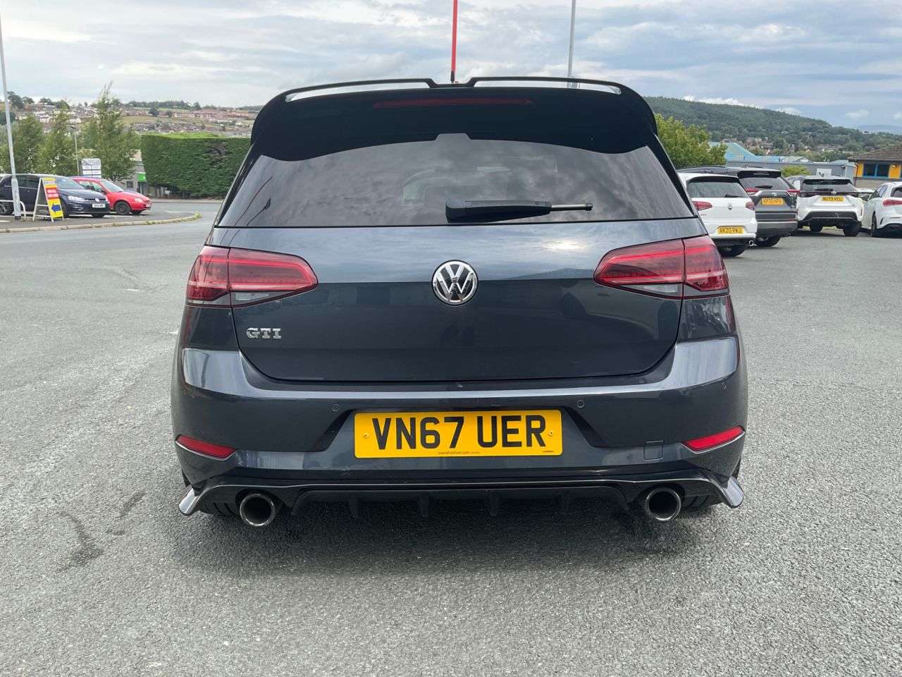 2017 VOLKSWAGEN GOLF 2017 VOLKSWAGEN GOLF
