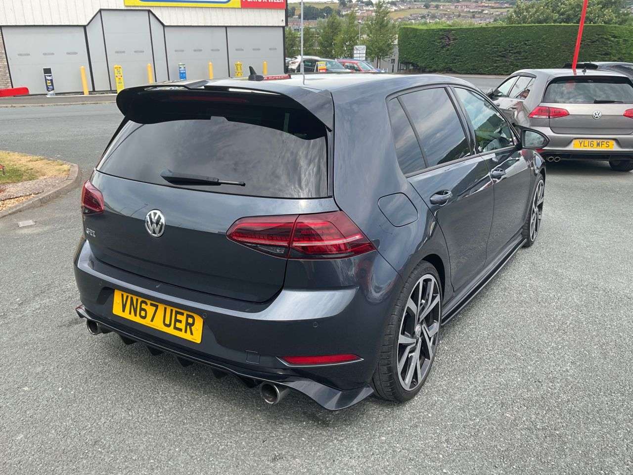2017 VOLKSWAGEN GOLF 2017 VOLKSWAGEN GOLF