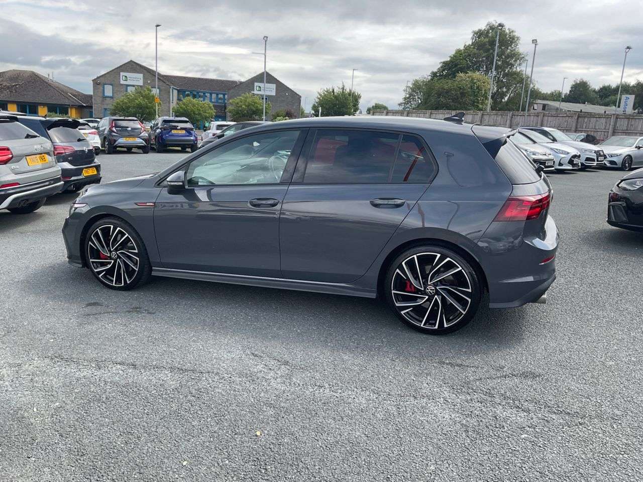 2020 VOLKSWAGEN GOLF 2020 VOLKSWAGEN GOLF