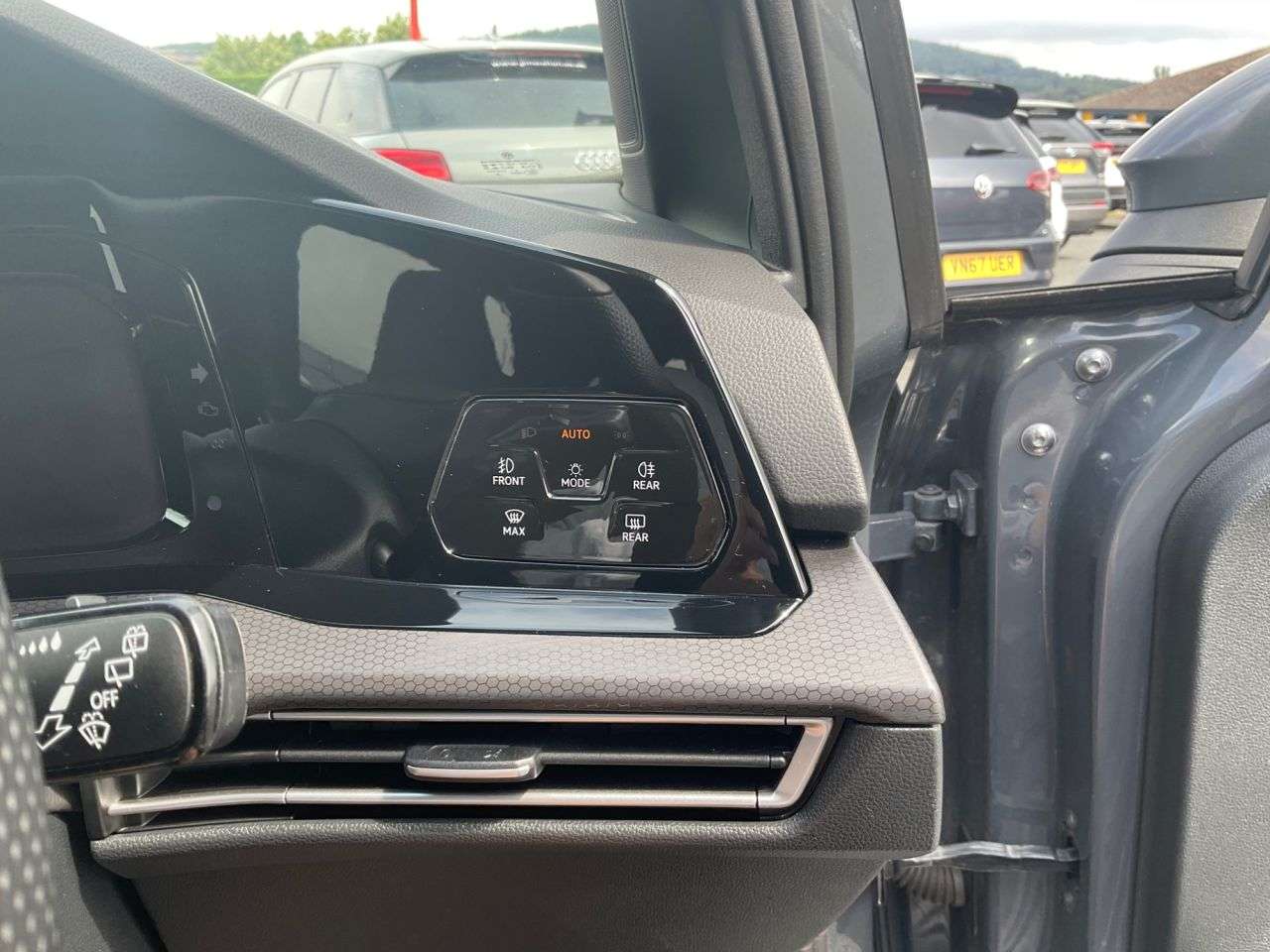 2020 VOLKSWAGEN GOLF 2020 VOLKSWAGEN GOLF