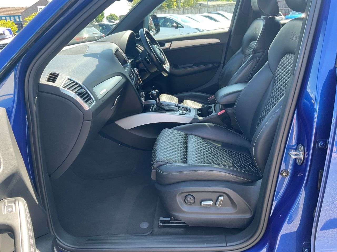 2015 AUDI SQ5 2015 AUDI SQ5