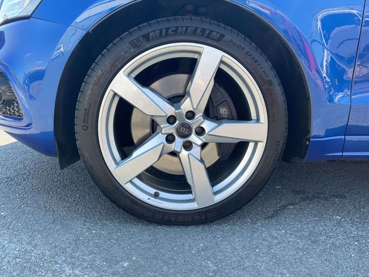 2015 AUDI SQ5 2015 AUDI SQ5