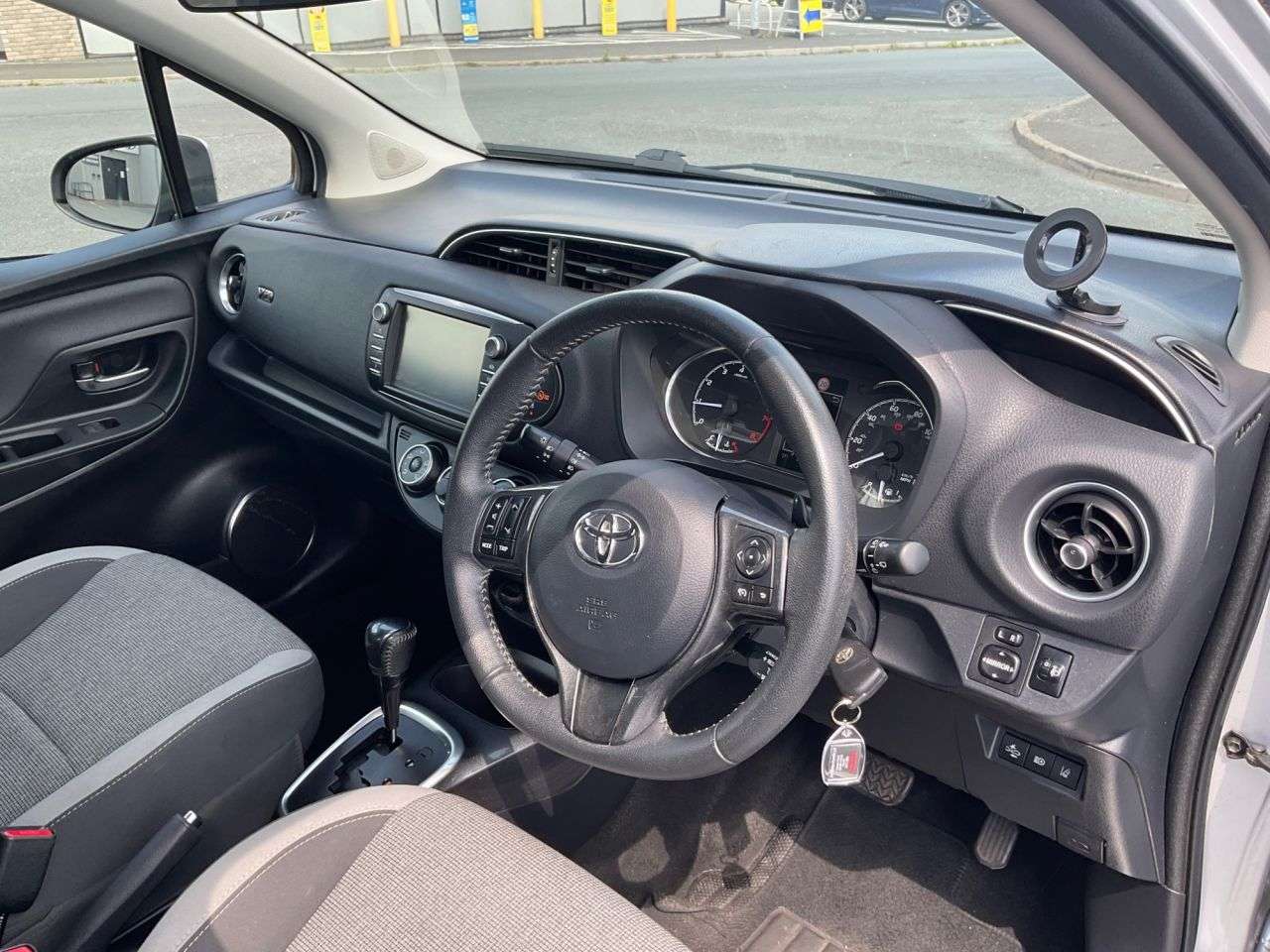2020 TOYOTA YARIS 2020 TOYOTA YARIS