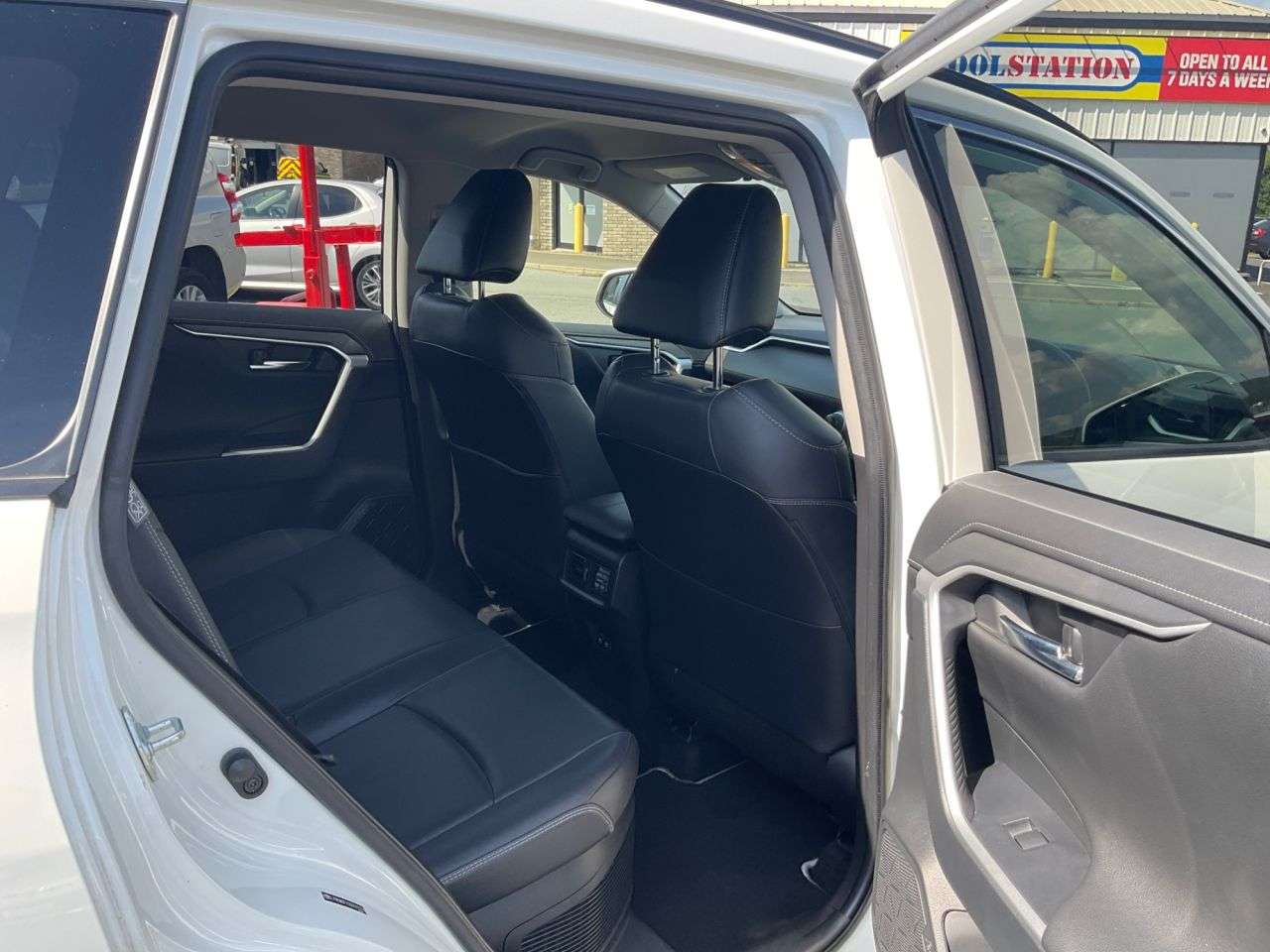 2019 TOYOTA RAV4 2019 TOYOTA RAV4