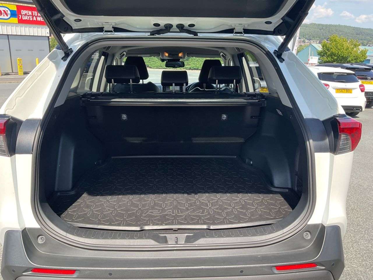 2019 TOYOTA RAV4 2019 TOYOTA RAV4