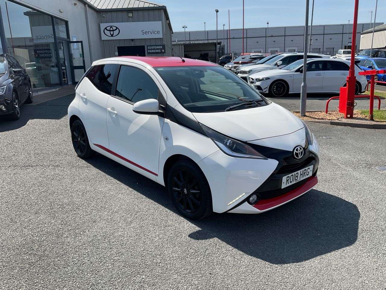 A 2018 TOYOTA AYGO 1.0 VVT-i x-press Hatchback 5dr Petrol Manual Euro 6 (68 ps) DAB Camera Air A 2018 TOYOTA AYGO 1.0 VVT-i x-press Hatchback 5dr Petrol Manual Euro 6 (68 ps) DAB Camera Air